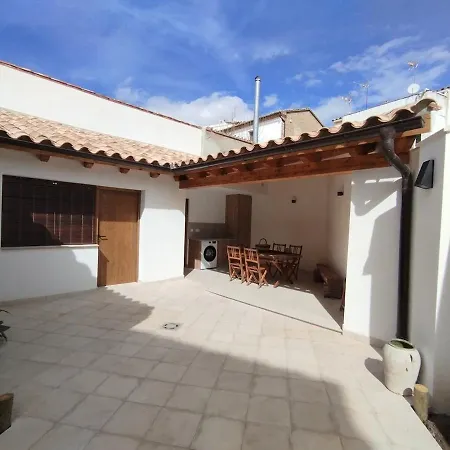 Casa El Portal Мансанера